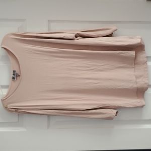 Pink 3/4 sleeve shirt